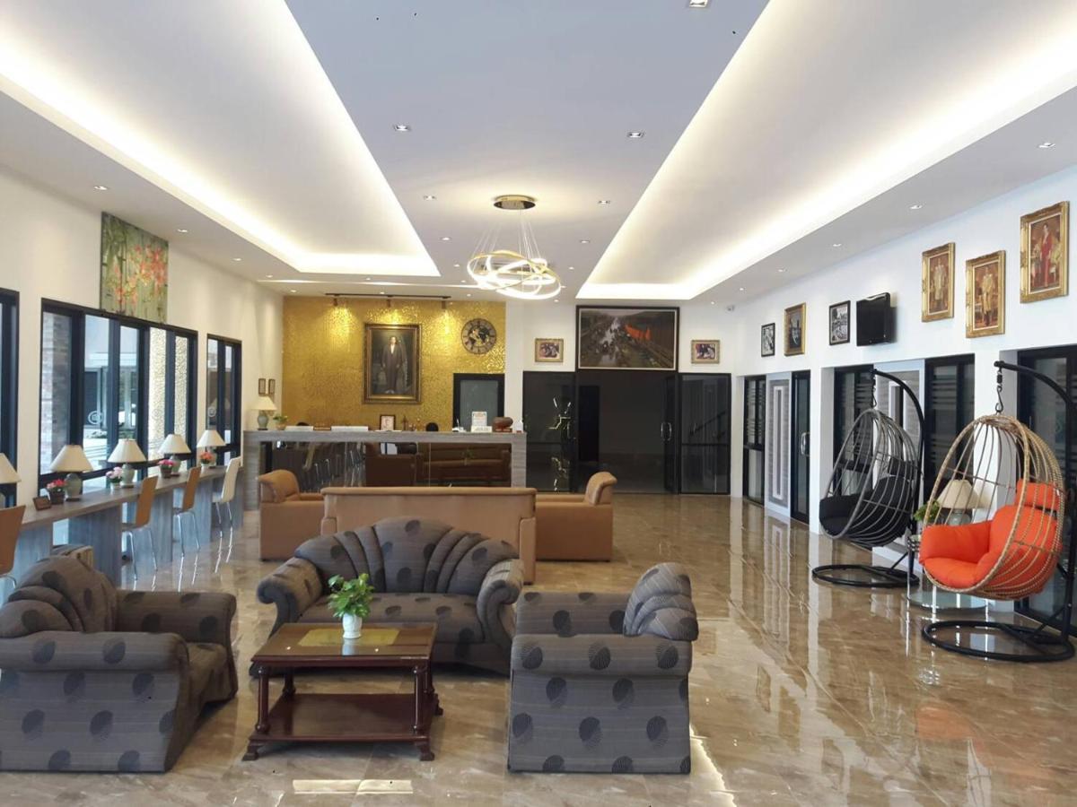 Vista Hotel Chiang Mai - Sha Extra Plus Exterior photo
