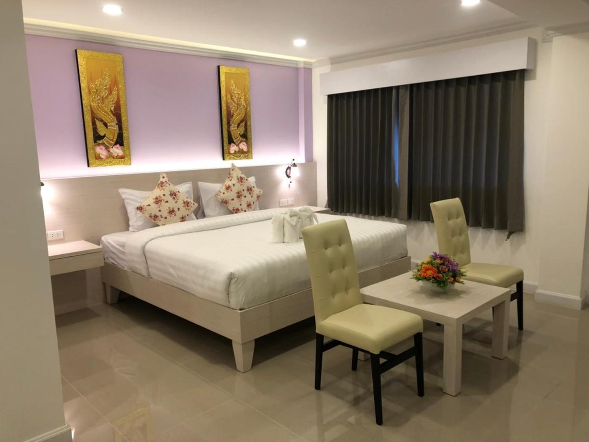 Vista Hotel Chiang Mai - Sha Extra Plus Exterior photo