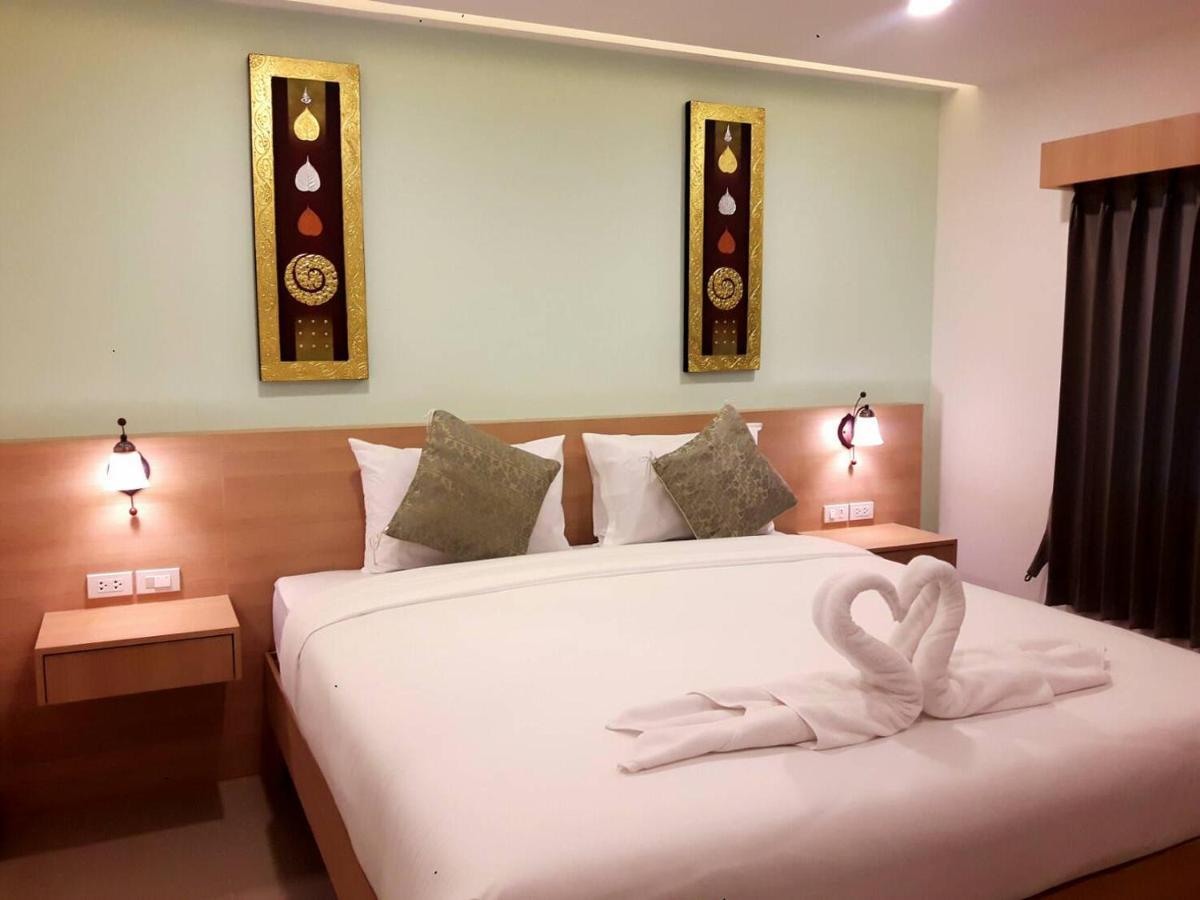 Vista Hotel Chiang Mai - Sha Extra Plus Exterior photo