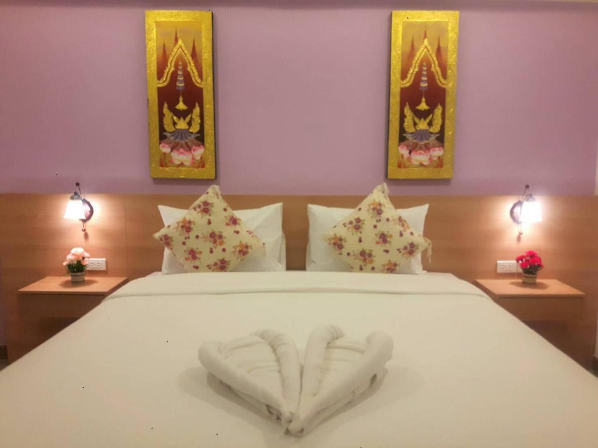 Vista Hotel Chiang Mai - Sha Extra Plus Exterior photo