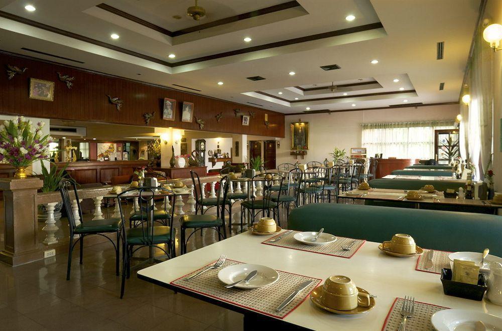 Vista Hotel Chiang Mai - Sha Extra Plus Exterior photo